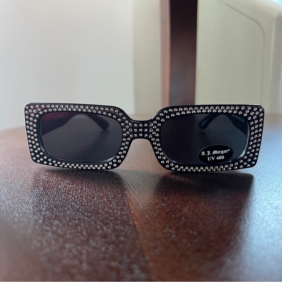 AJ Morgan ASOS black rectangular rhinestone frame diva sunglasses - Picture 3 of 11
